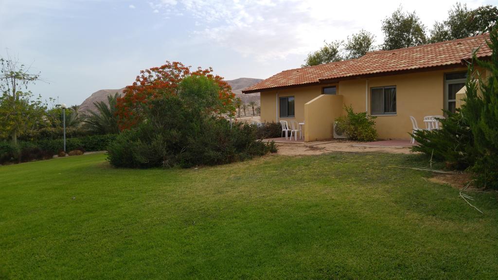 Almog Kibbutz Hotel Zewnętrze zdjęcie
