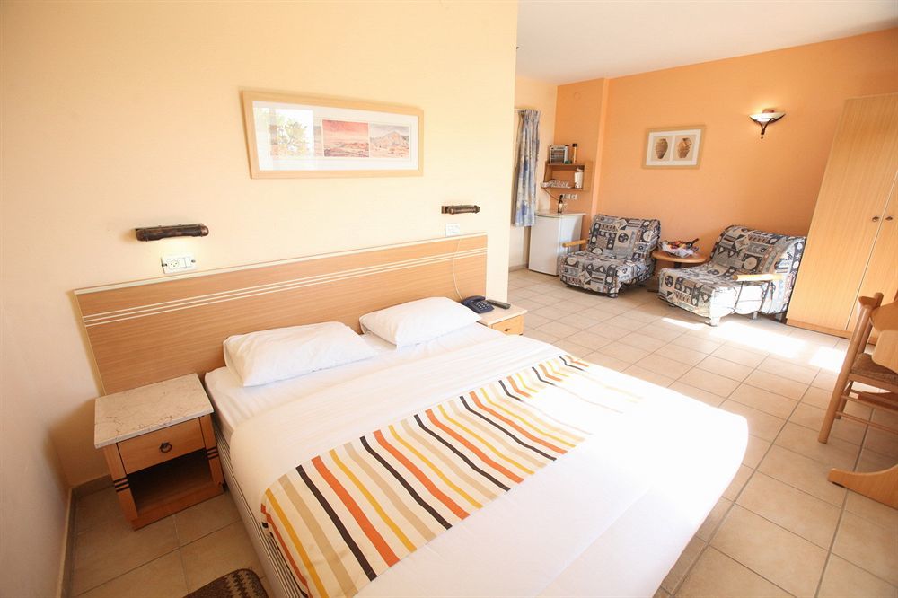 Almog Kibbutz Hotel Zewnętrze zdjęcie